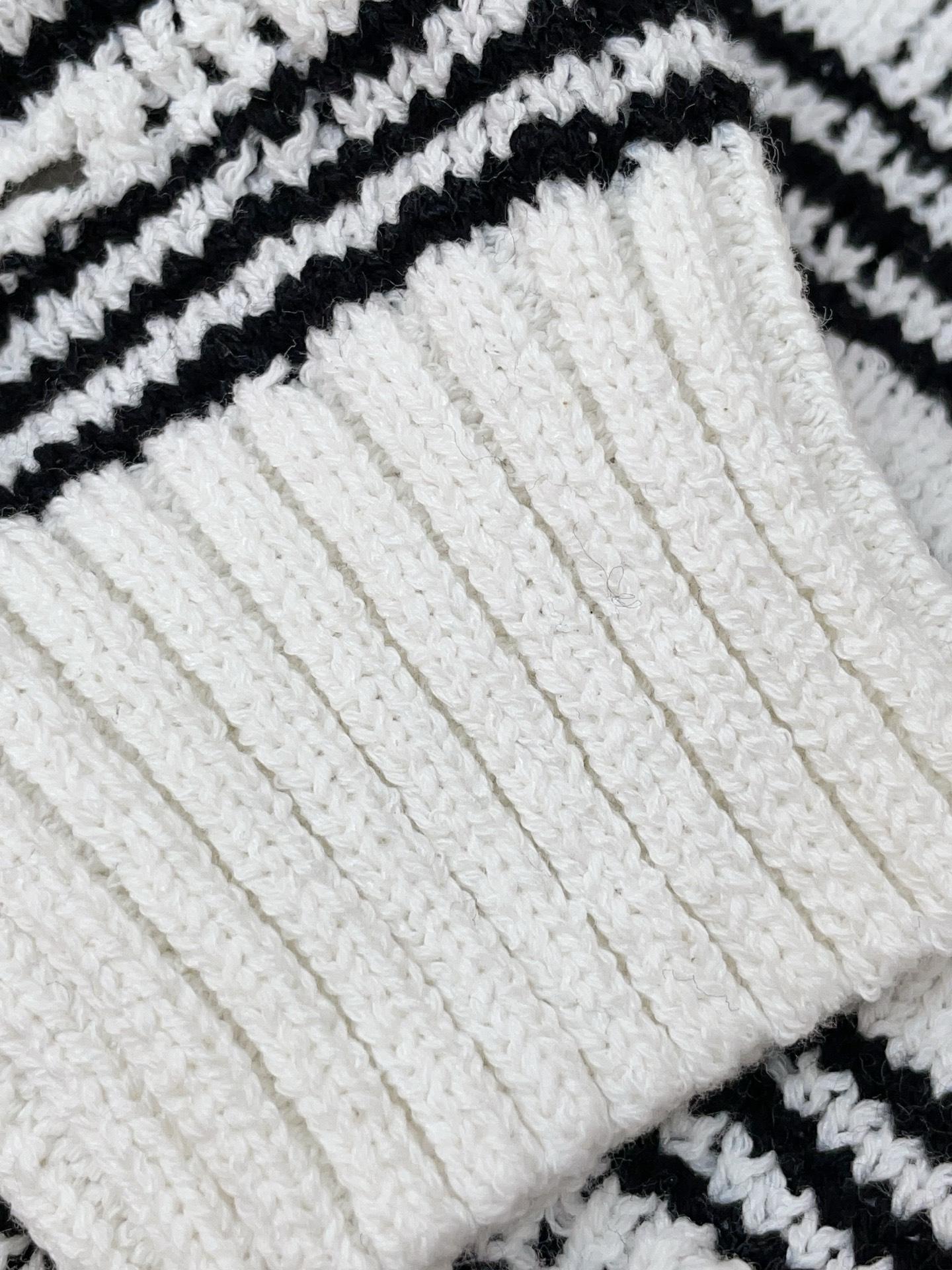 9e7a55be5713e8f16b820393693d3145.jpg