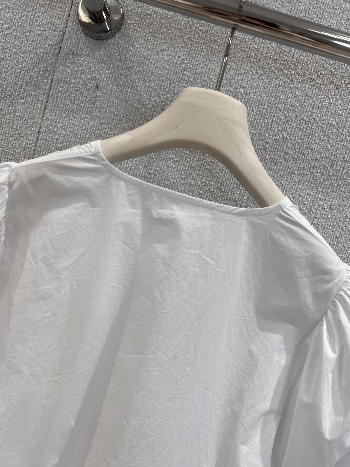 a646493d70a64ed9709aab2ef1c0a222.jpg