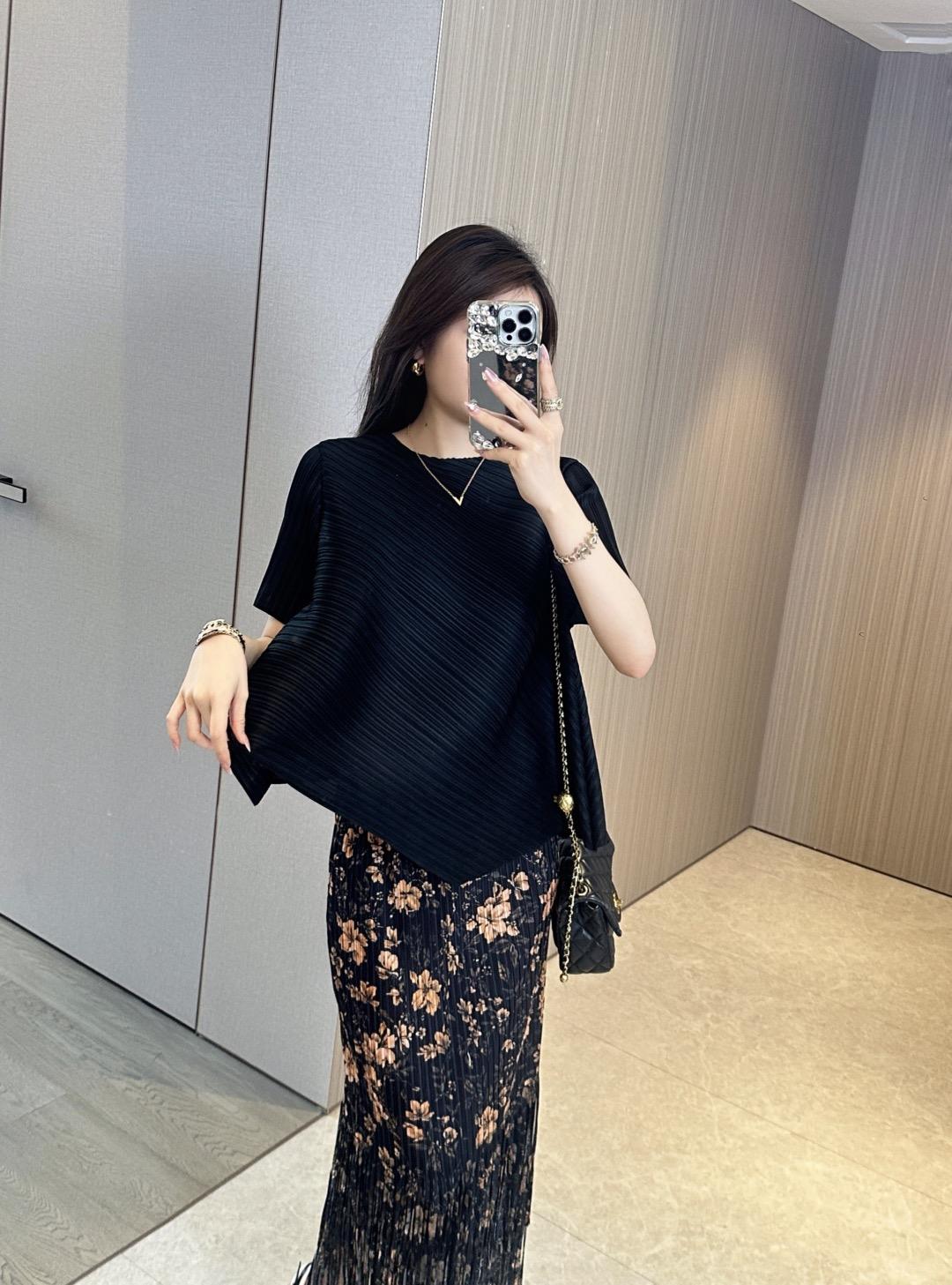 a90b840c6badeb9f4902a669a377ab2a.jpg