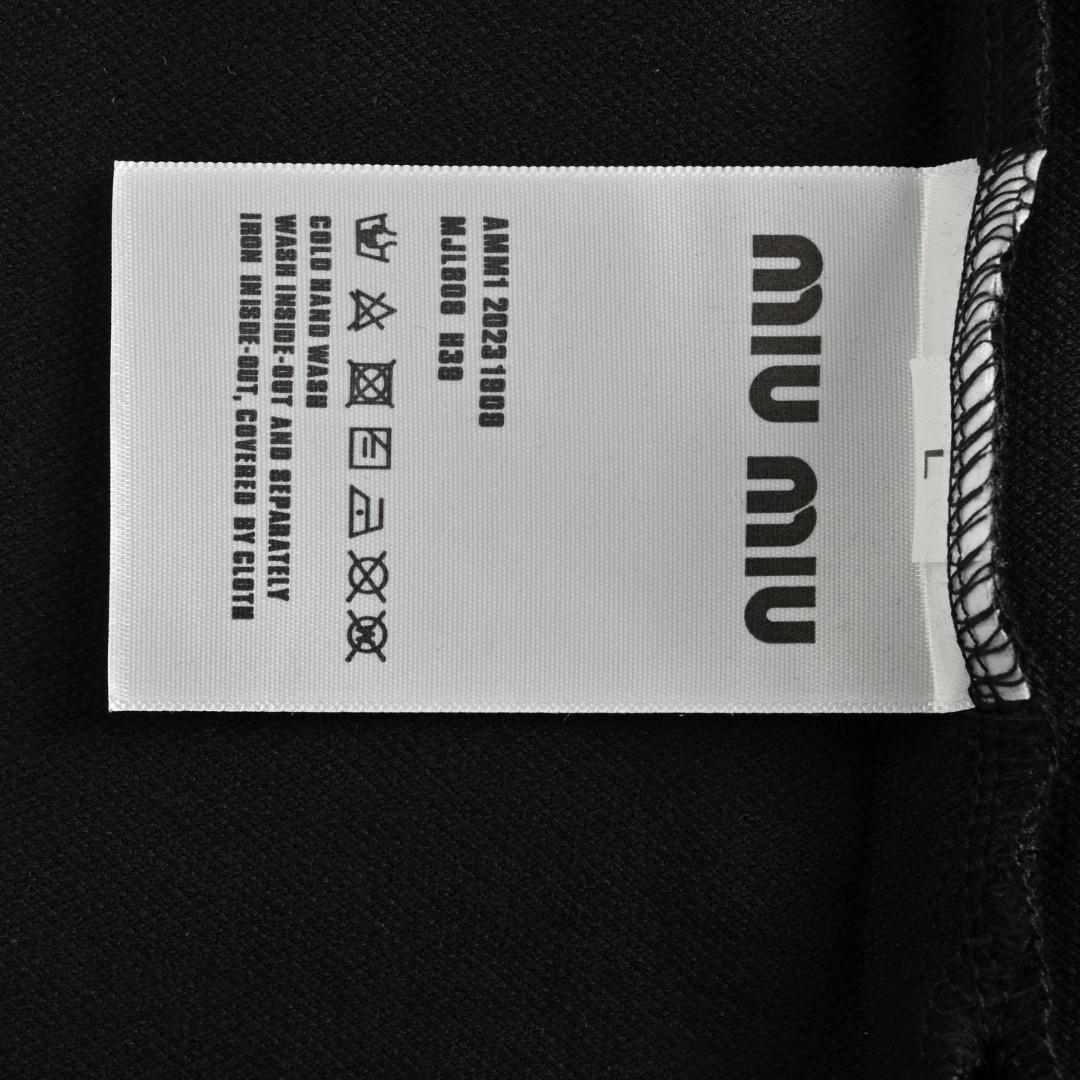 b1283e409c9653c9a673bf49ba93360f.jpg