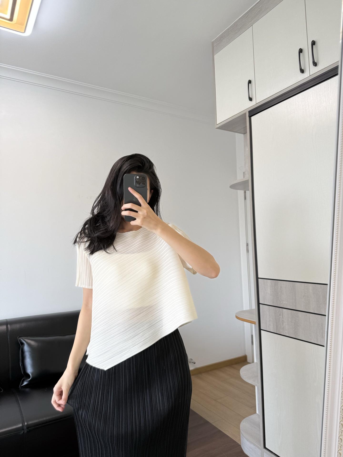 b42206a876bf22751a8d3a69dea1ee5e.jpg