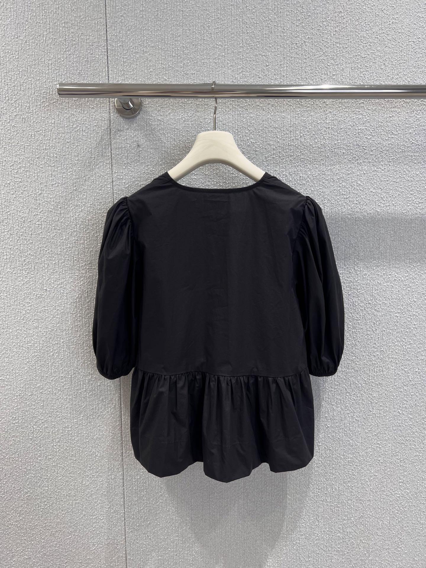 c9b000e882fe9fd25344f6b3105f49a2.jpg