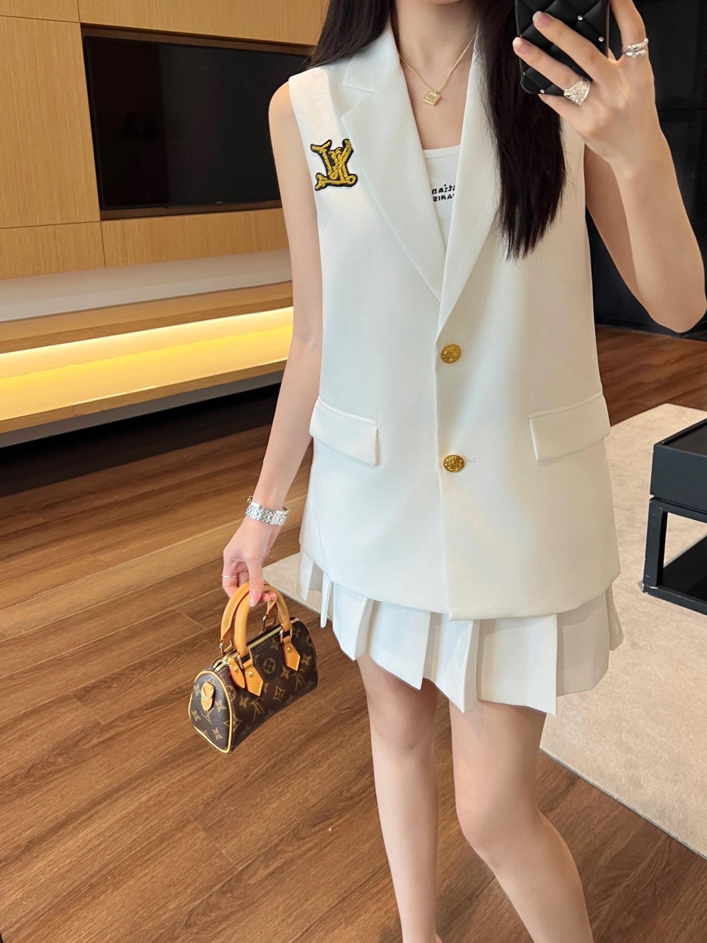 cc3e5ce7af9628ab9bb8d81b8ca7b39a.jpg
