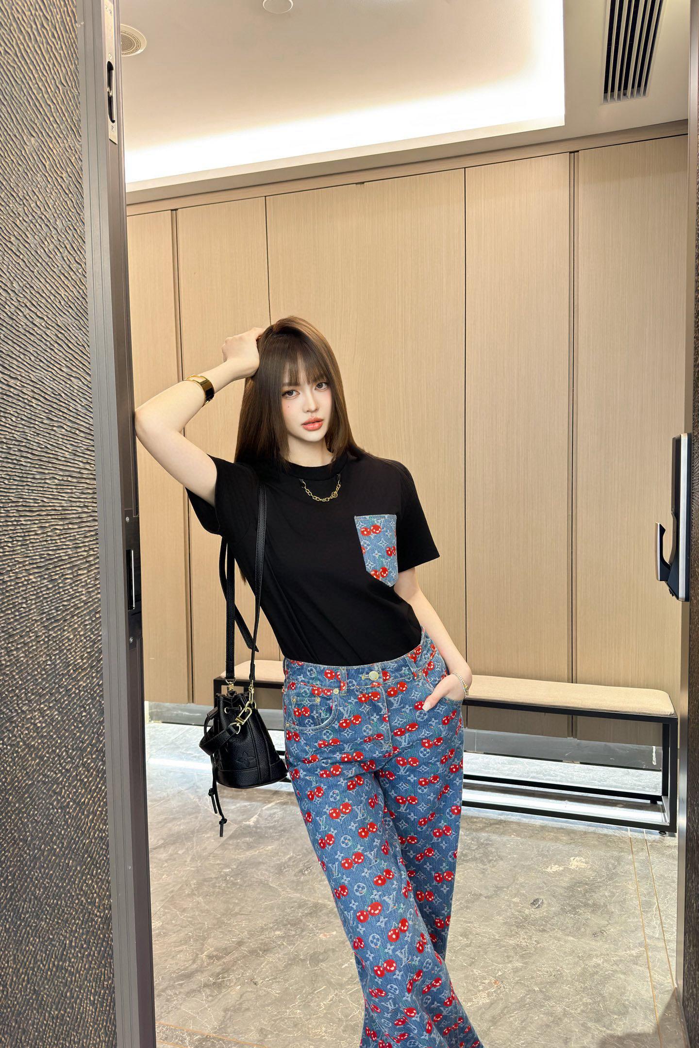 e2fbe06e5a8c4d67e240ead7627f6d68.jpg