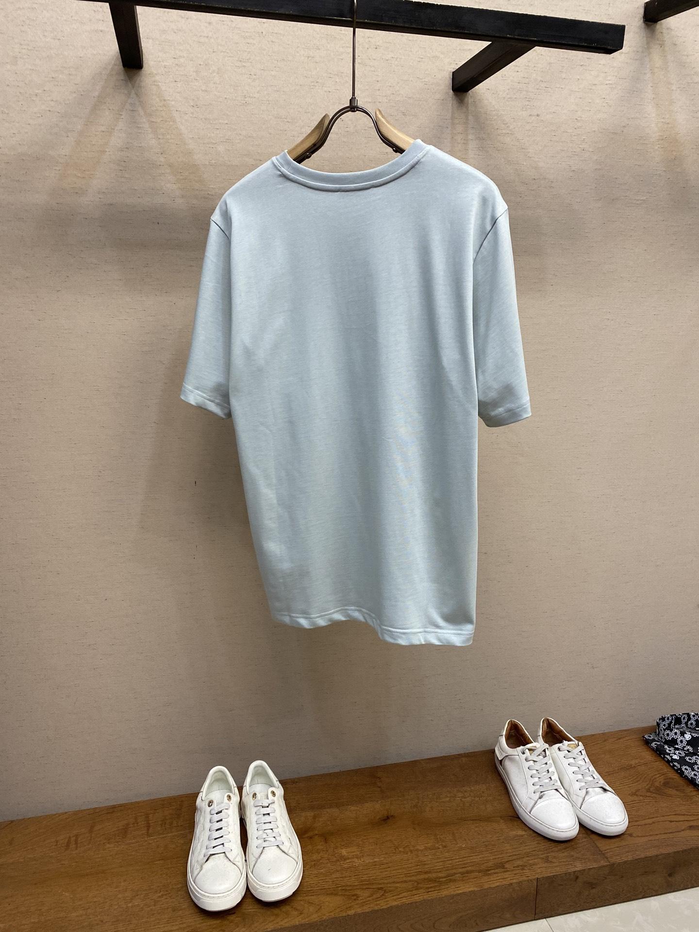 eccc2e75229a04f7a714ba46a3927a1c.jpg
