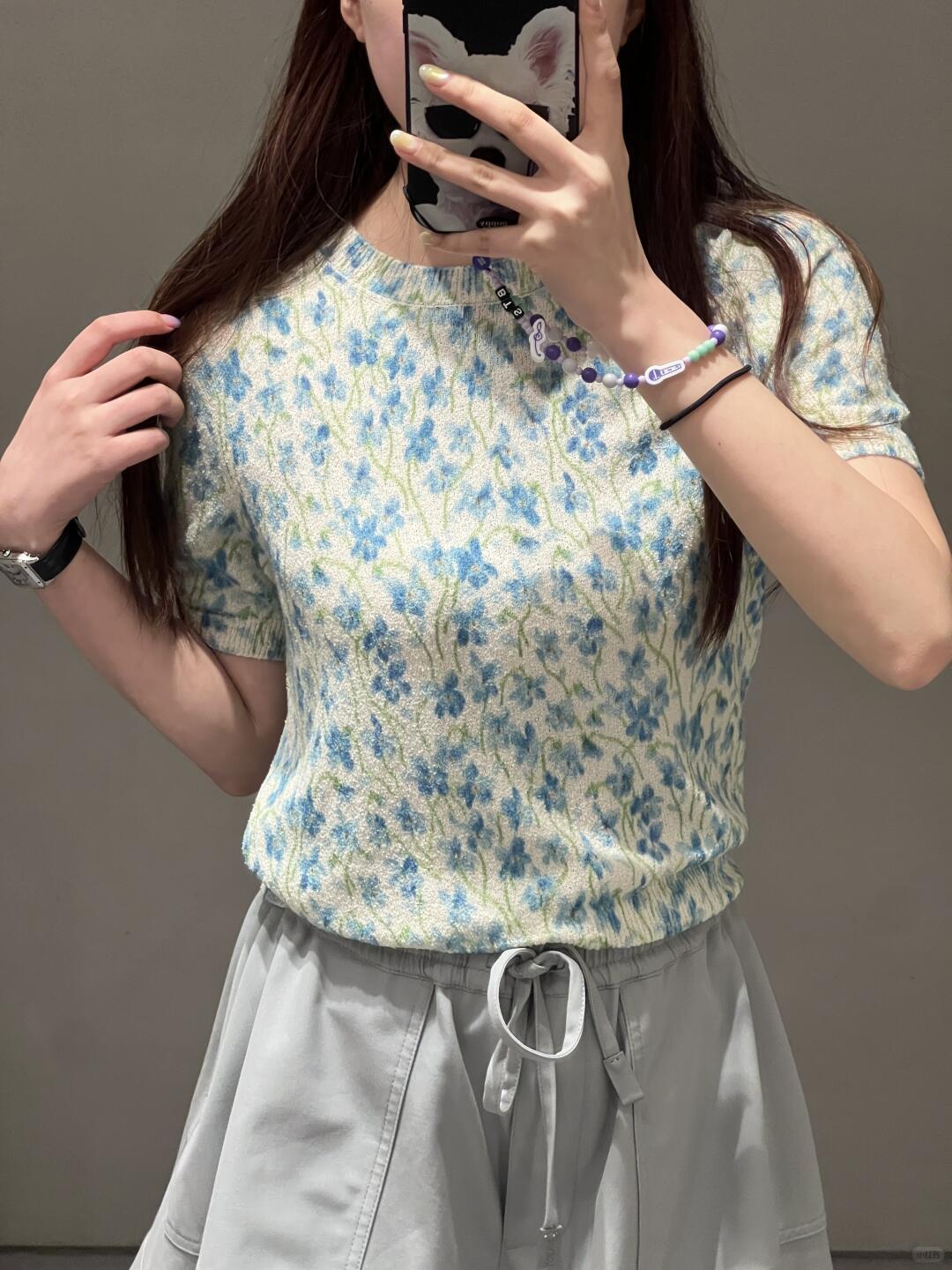 ee697e4c98ee44844088117579d569ca.jpg