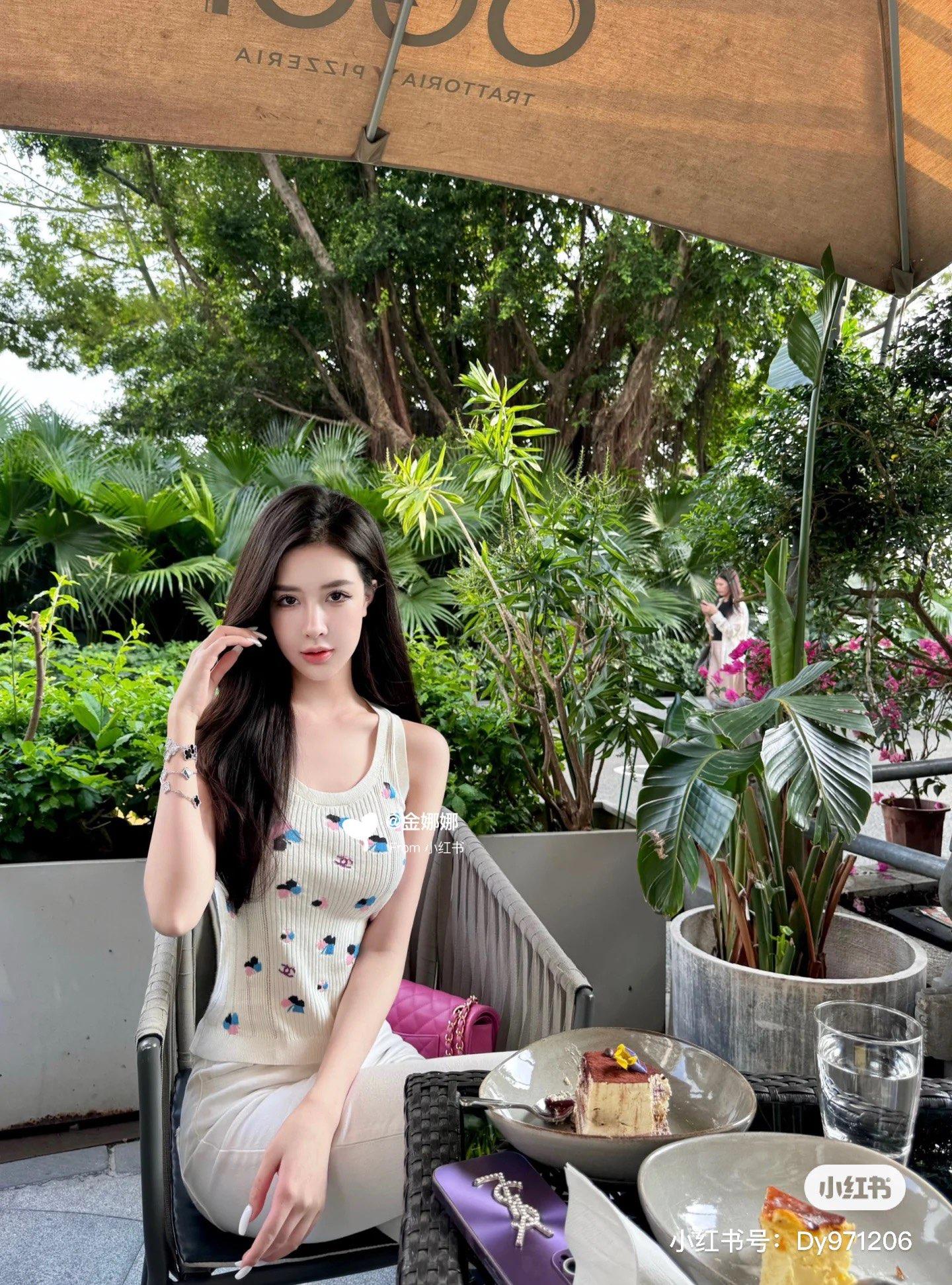 f5a0b63b764b8583e86734c8afe8c601.jpg