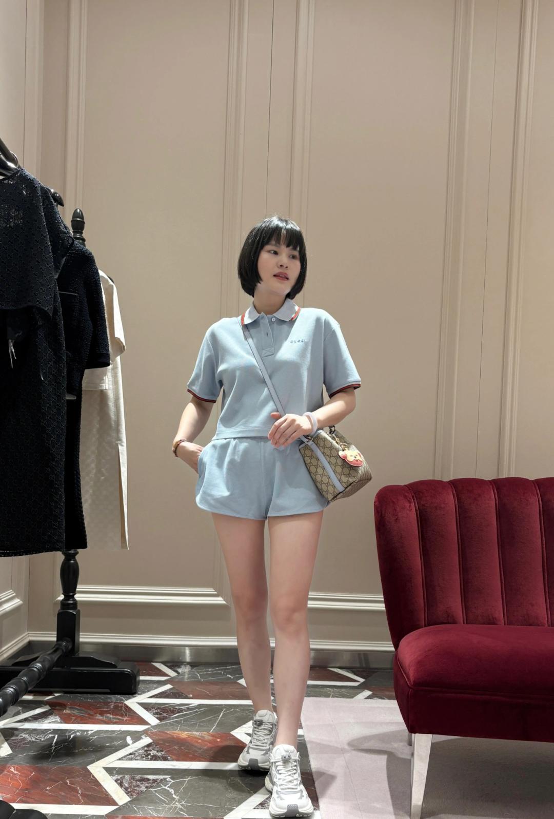 f7a35748ce604c07fc0ae1850f4a004d.jpg