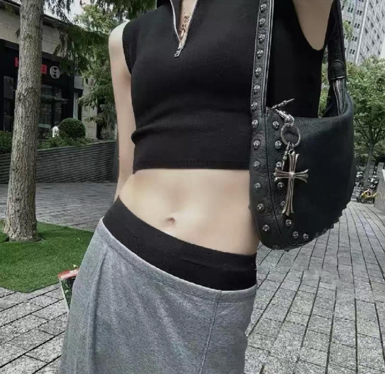8aaeee4f54507fc54ffaedc28d9a026b.jpg