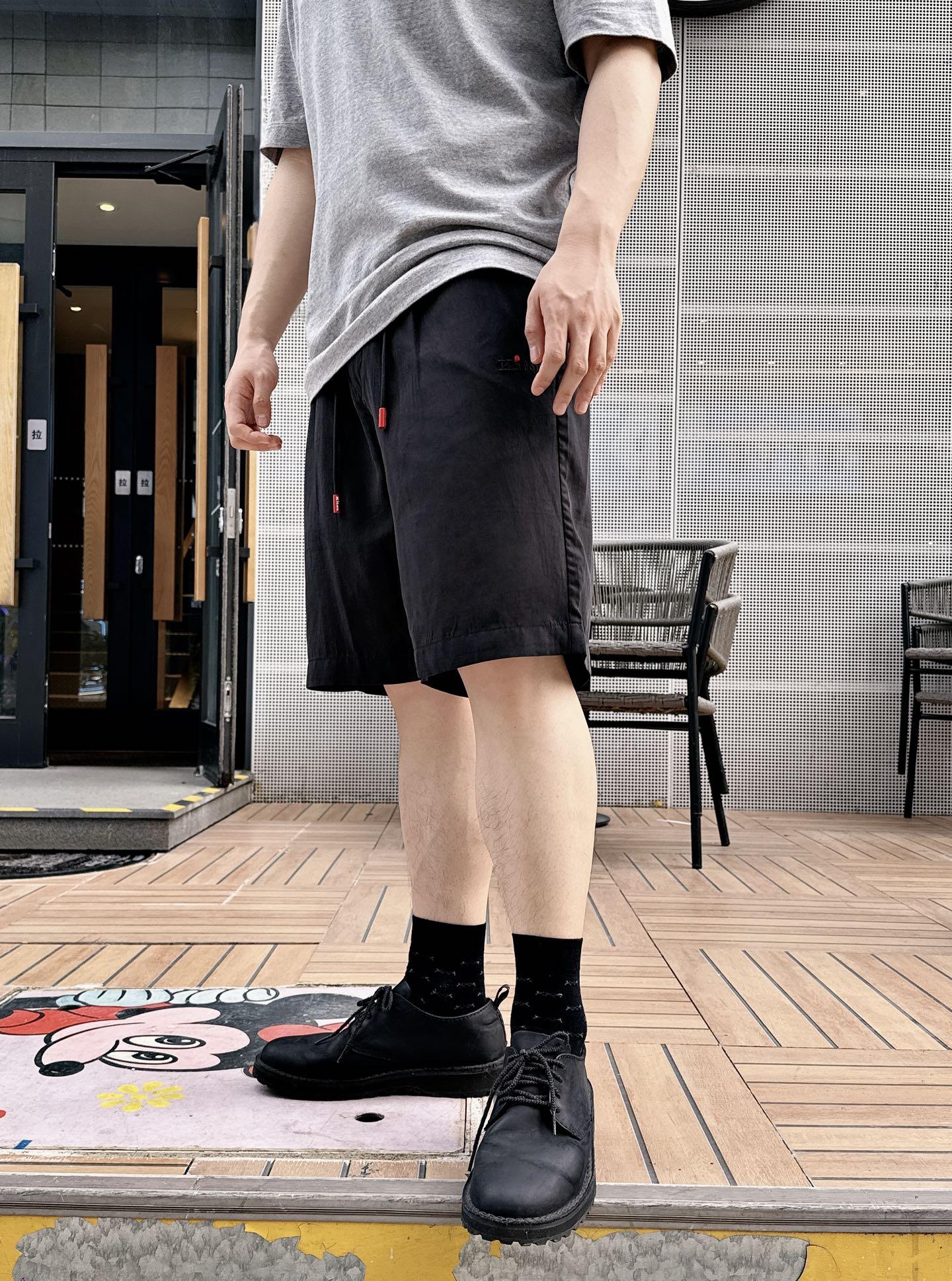 c9e0dcddfd6feca4a73774e16657e3d4.jpg