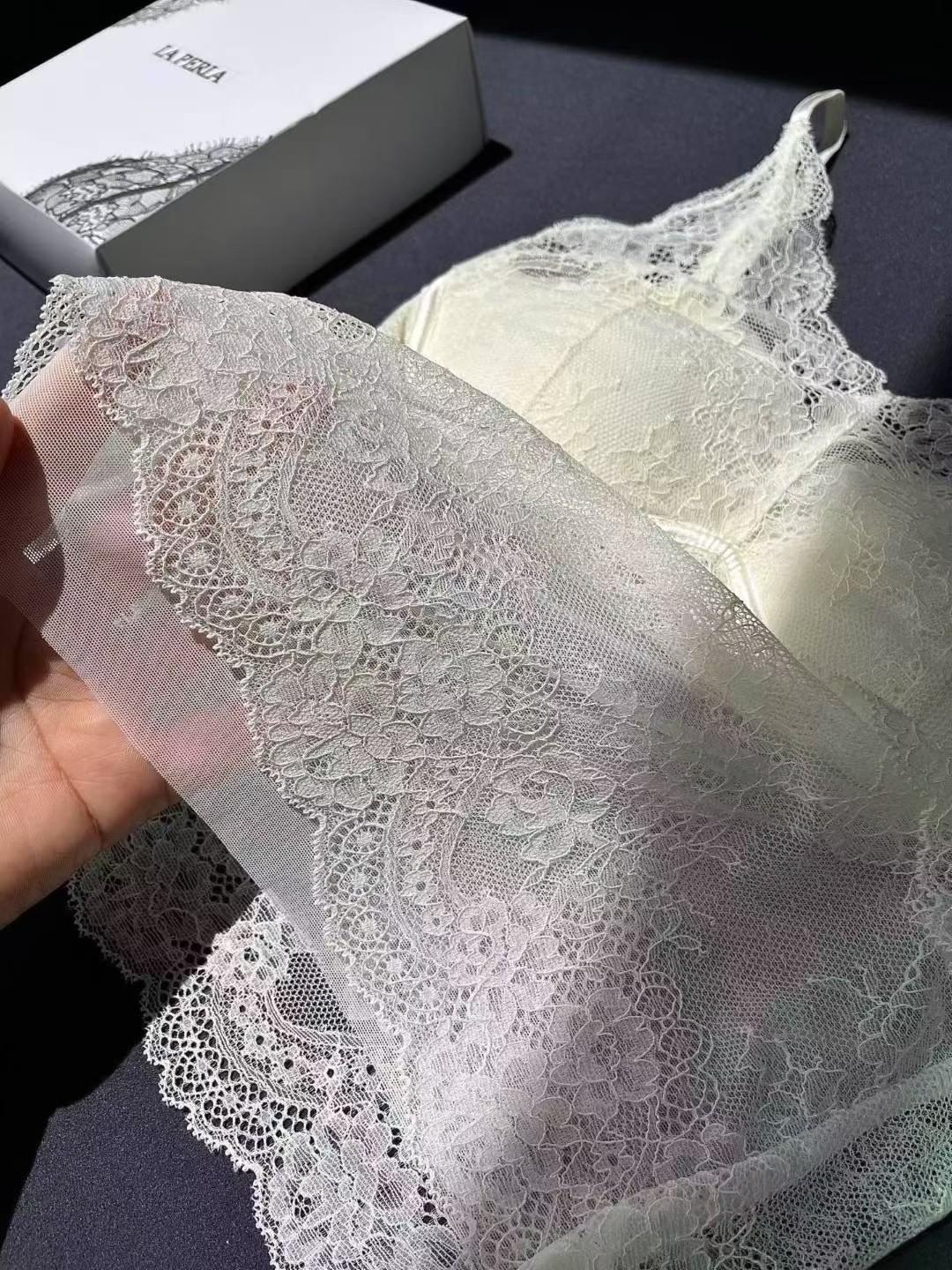 ba6b3d8b4d72288f8d7479a074a38fde.jpg