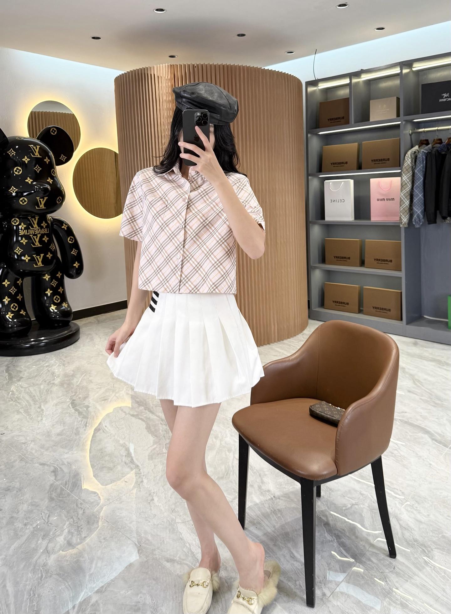 fb6bd3b3c9359dc1d8be9a76aec7e76f.jpg