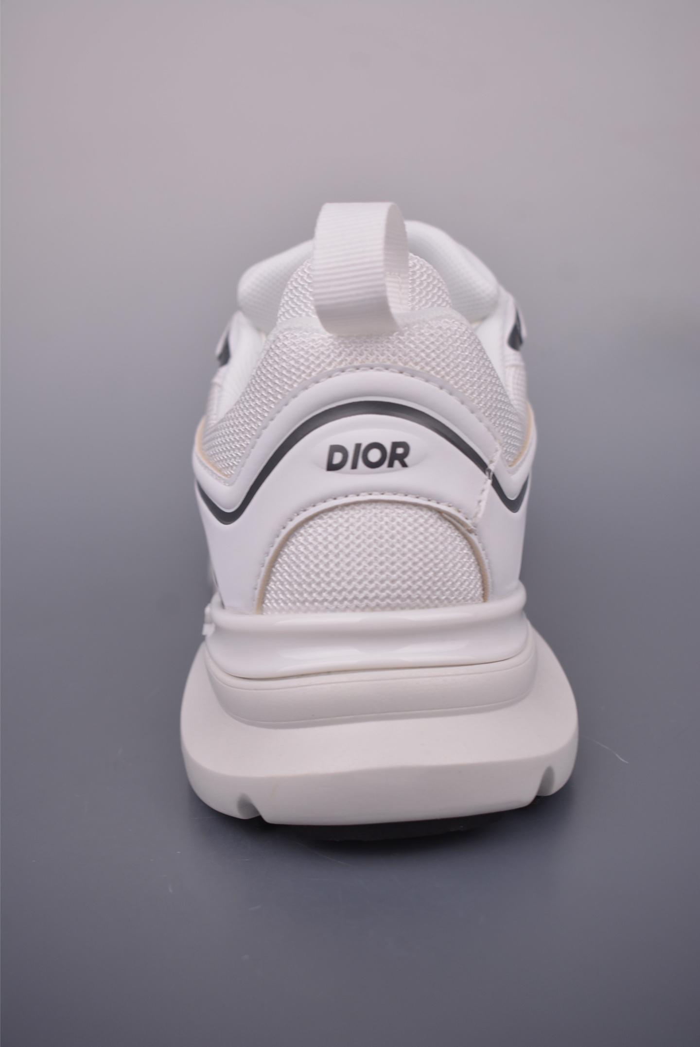 61c49b910cb0817c0c820464aecc8f9f.jpg