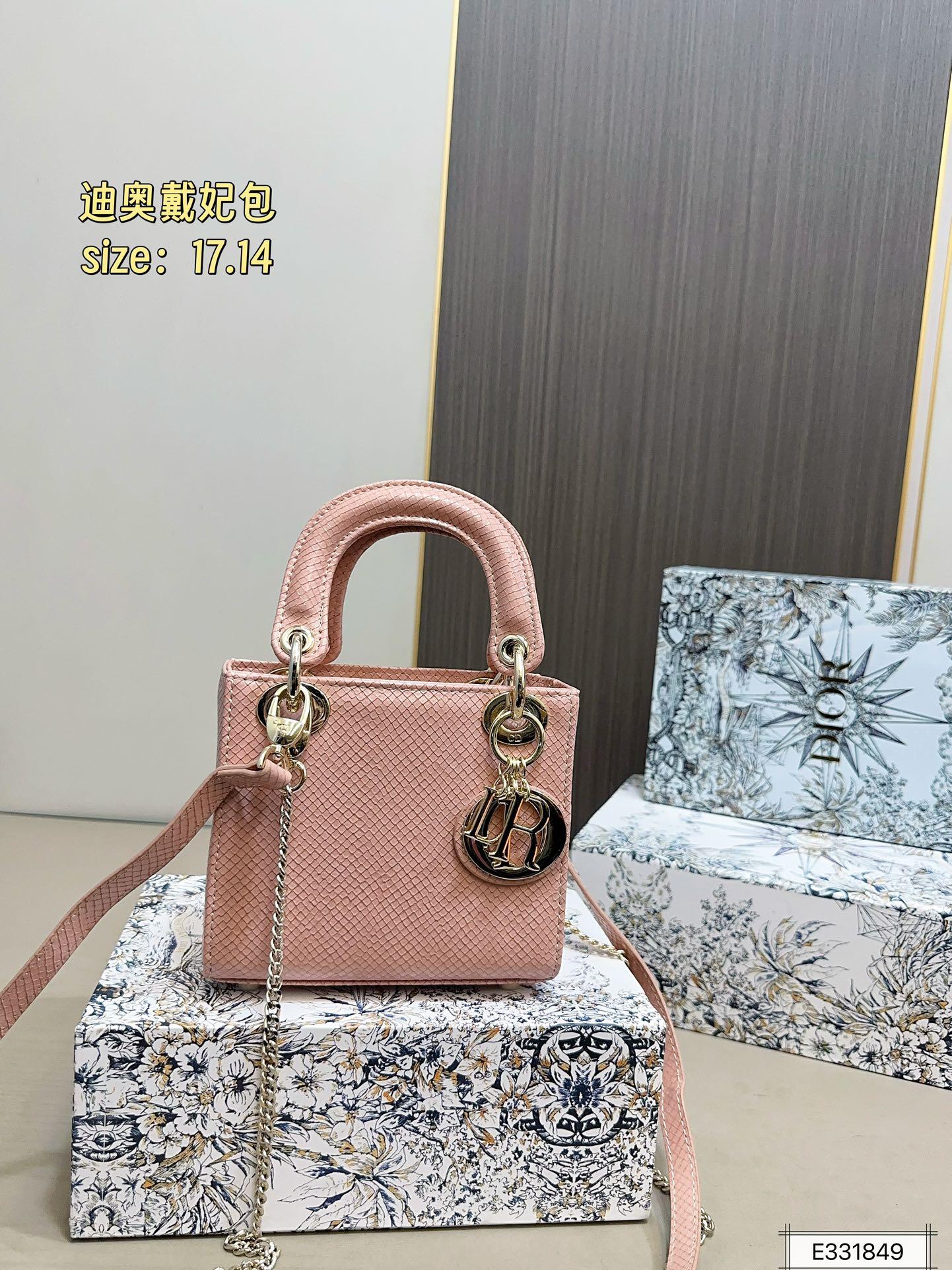 4d2be59a560f8086c54eaacc9c9d436e.jpg