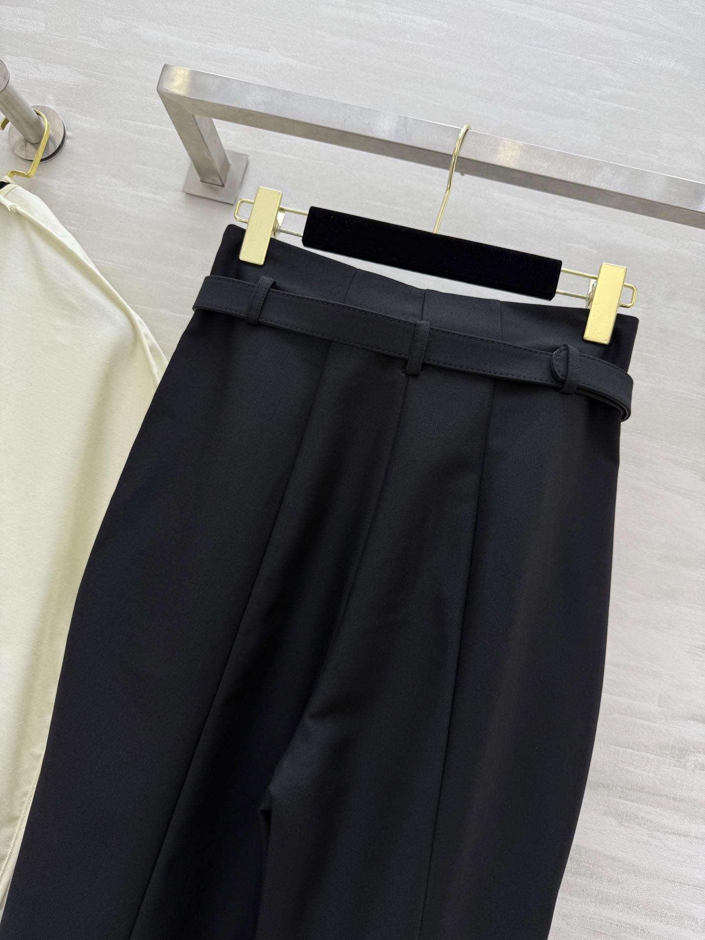 4ebebe8f037ab4d0777a1d5cb5e50852.jpg