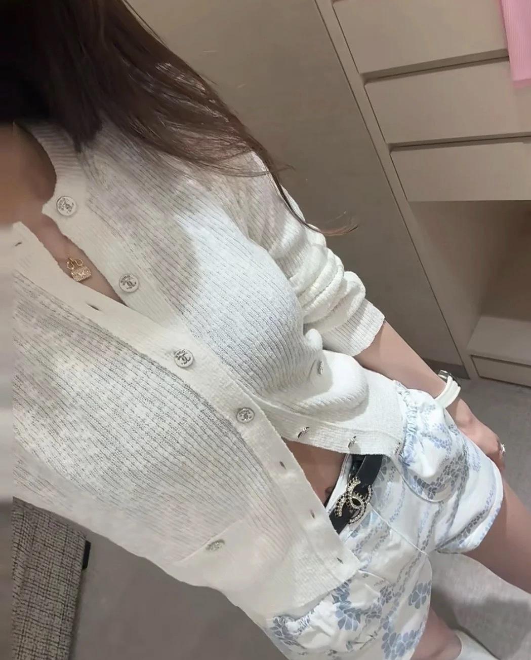 594793b26e2b2c9a30dc32ecaee7013e.jpg