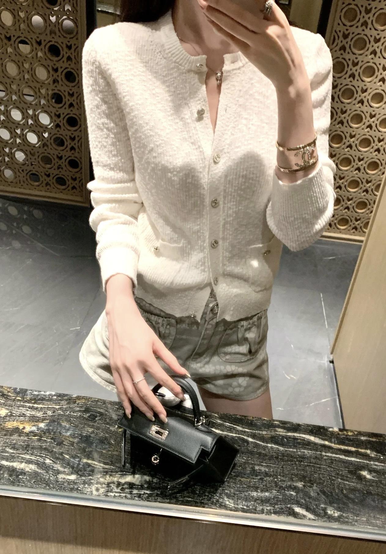 83b197542ac01c4779885c98854452bb.jpg