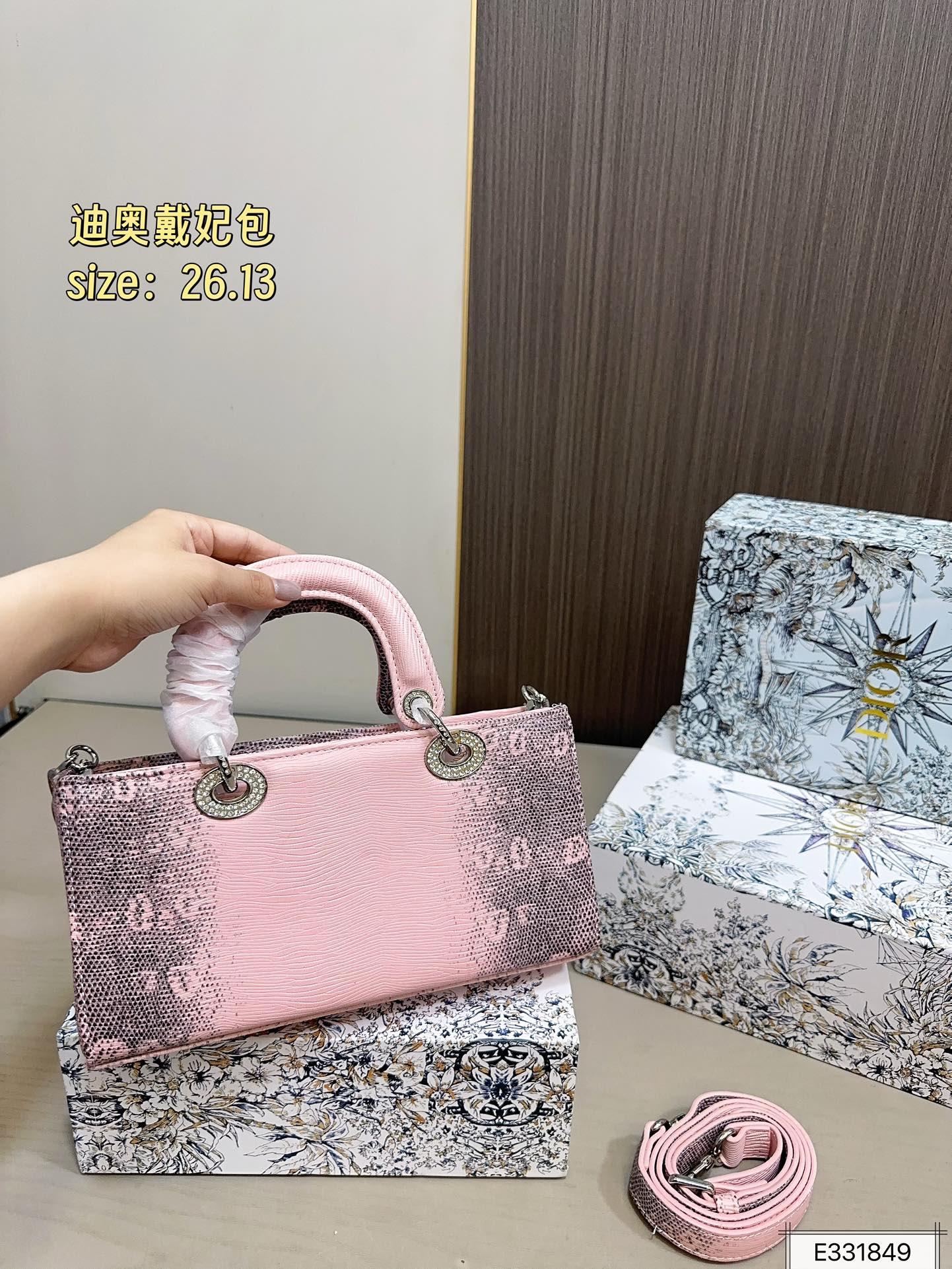 8de136f7517ff4a46216950c0a6bba91.jpg