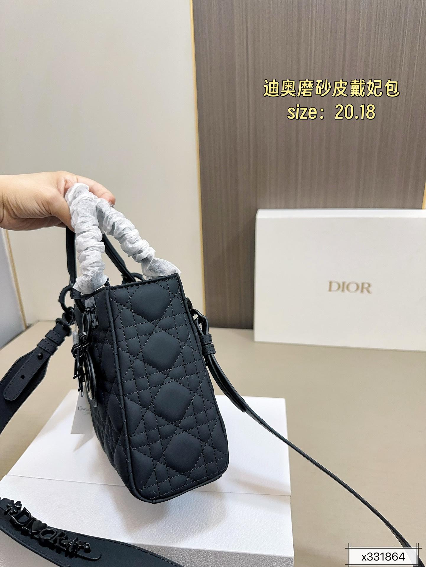 a358edc574a12600f487e3b02385b461.jpg