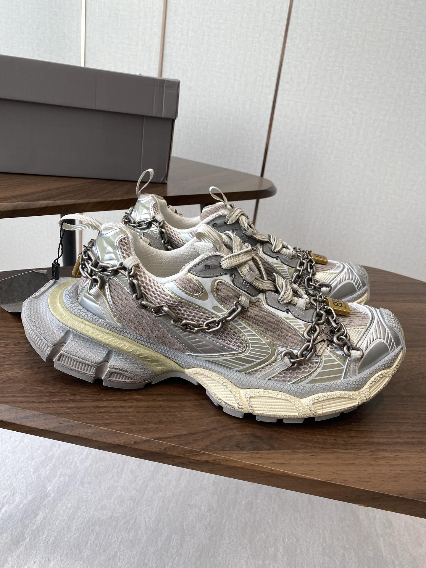 abbc93038fd592e98448ba397075d40d.jpg
