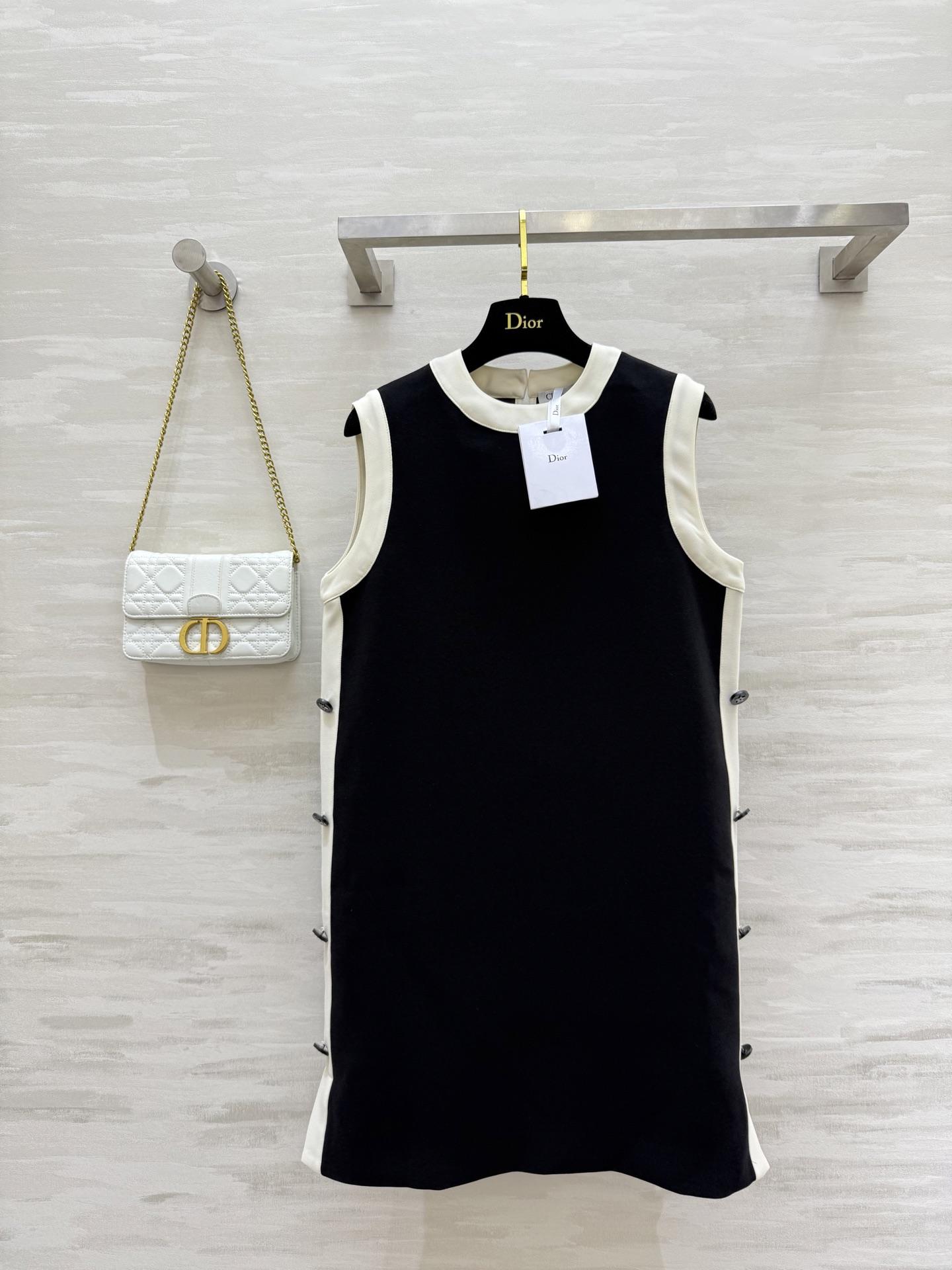 dabfcac5d834175feffbe73a584411dc.jpg
