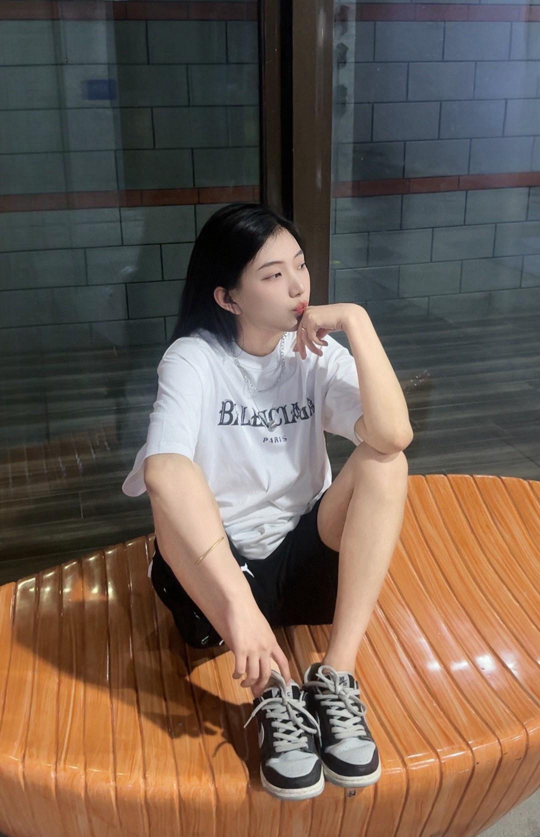 06c0698c465cbd18c1539fade5107ca8.jpg