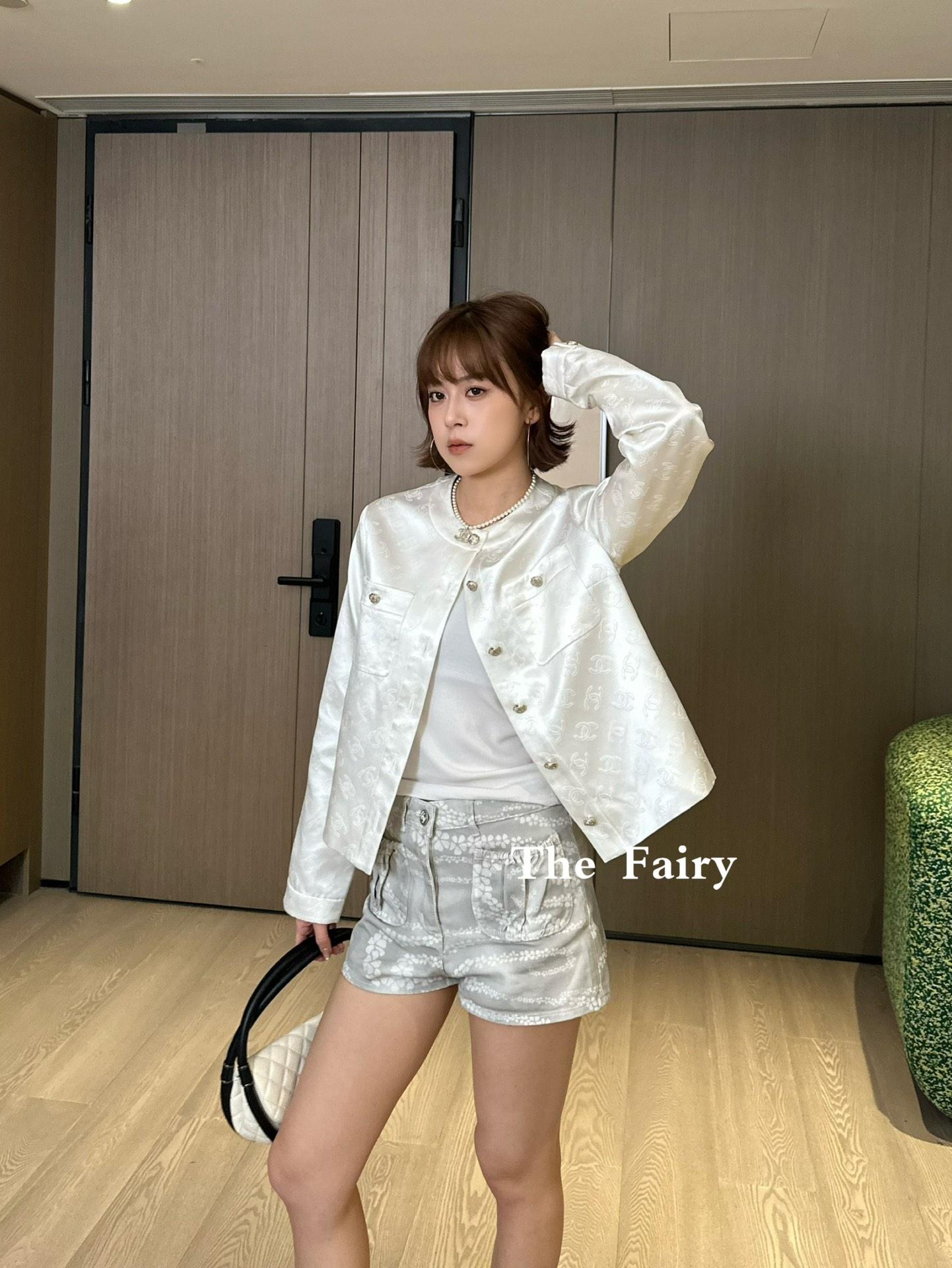 33d3db1733851d3ee5d4bded1ff877fd.jpg