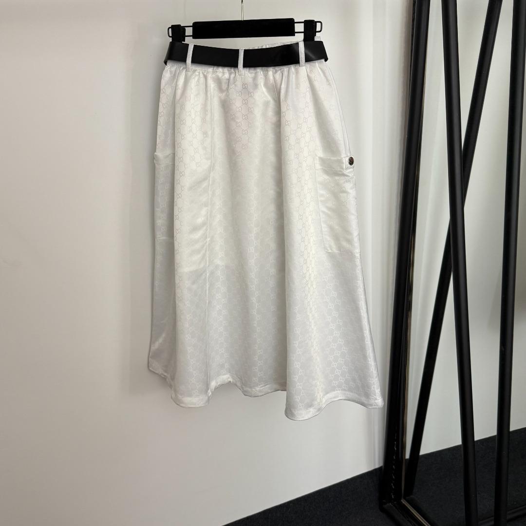 48c4d83a4044738adef7caf24532e7d4.jpg