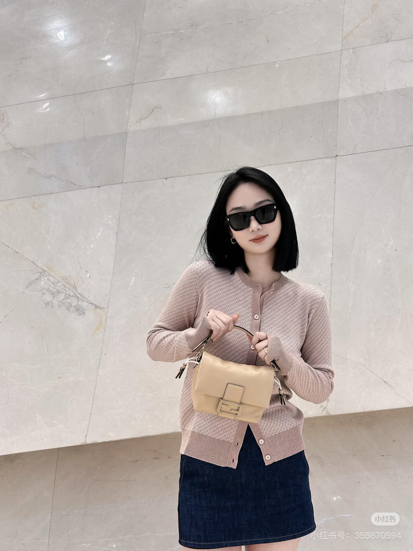 6f5bb8ecb136ae6c06929762e21d5e41.jpg