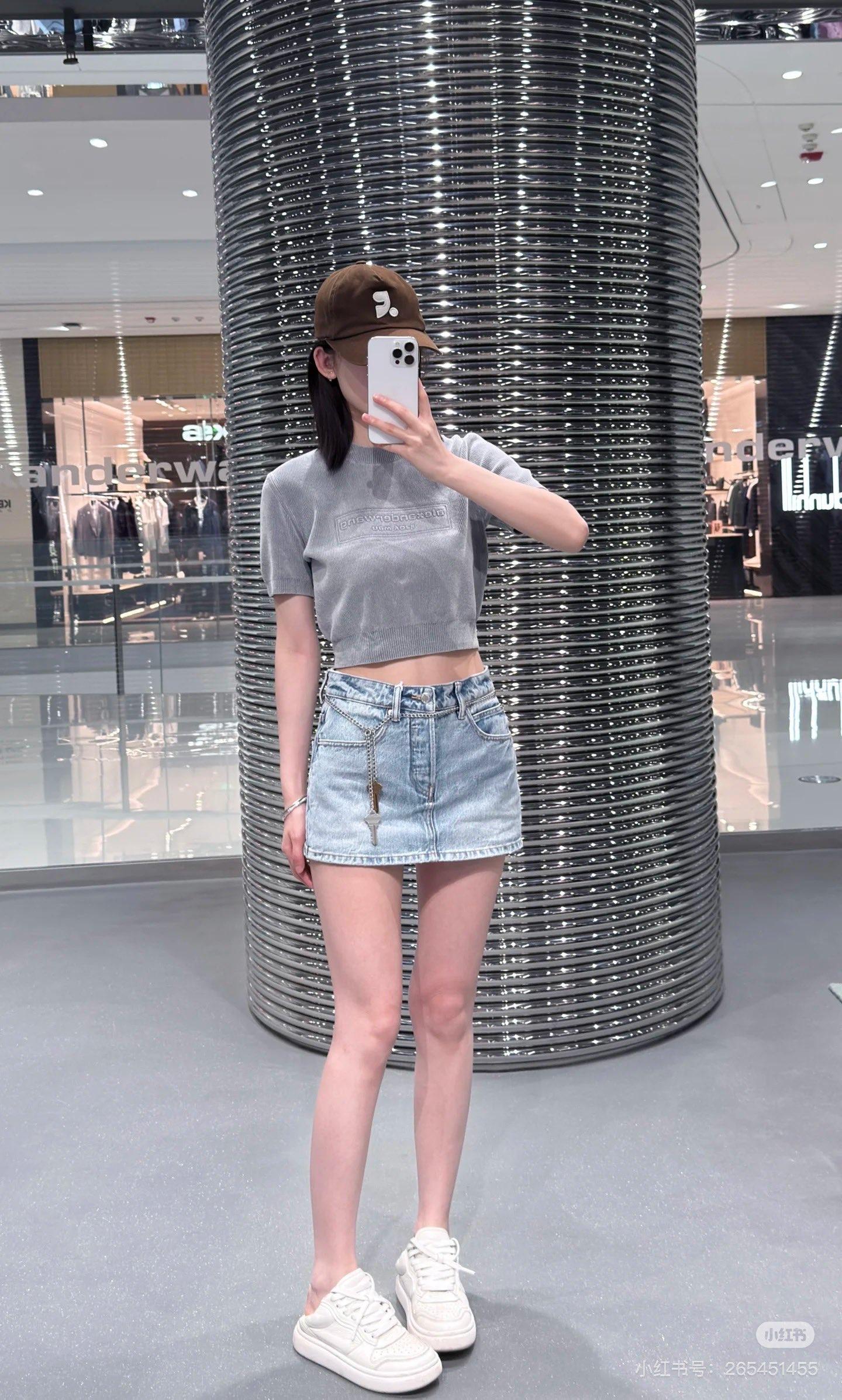 7ab69e6bbdf2ea2f29d32b5b682cfa70.jpg