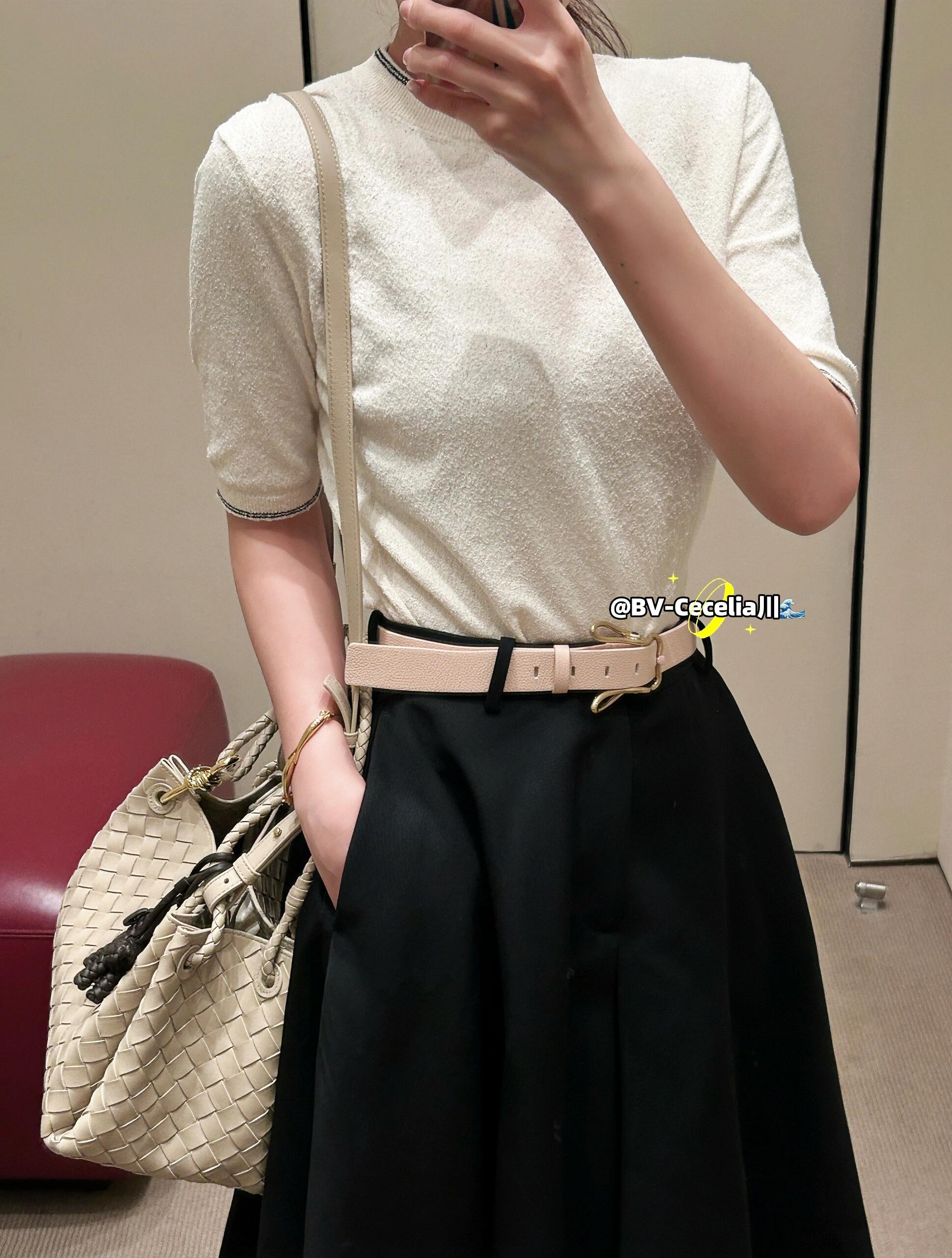 7cc4bc311162df1b596bb1e1d59292c1.jpg