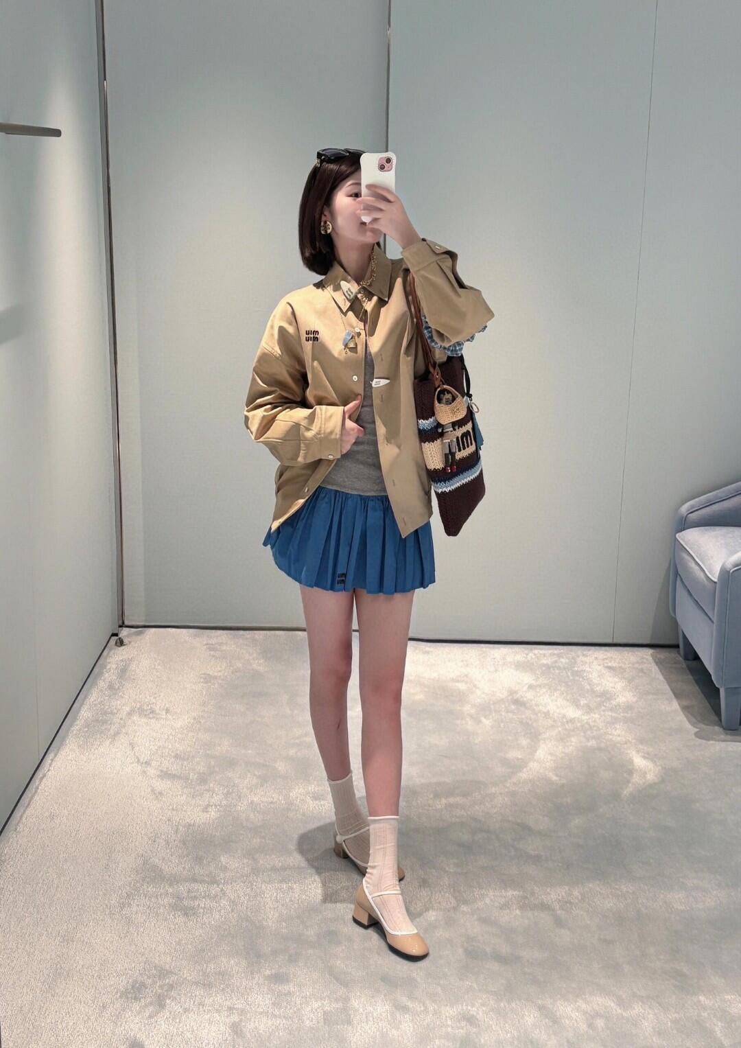 84677284213bd66d541e24aa8bcb6e86.jpg