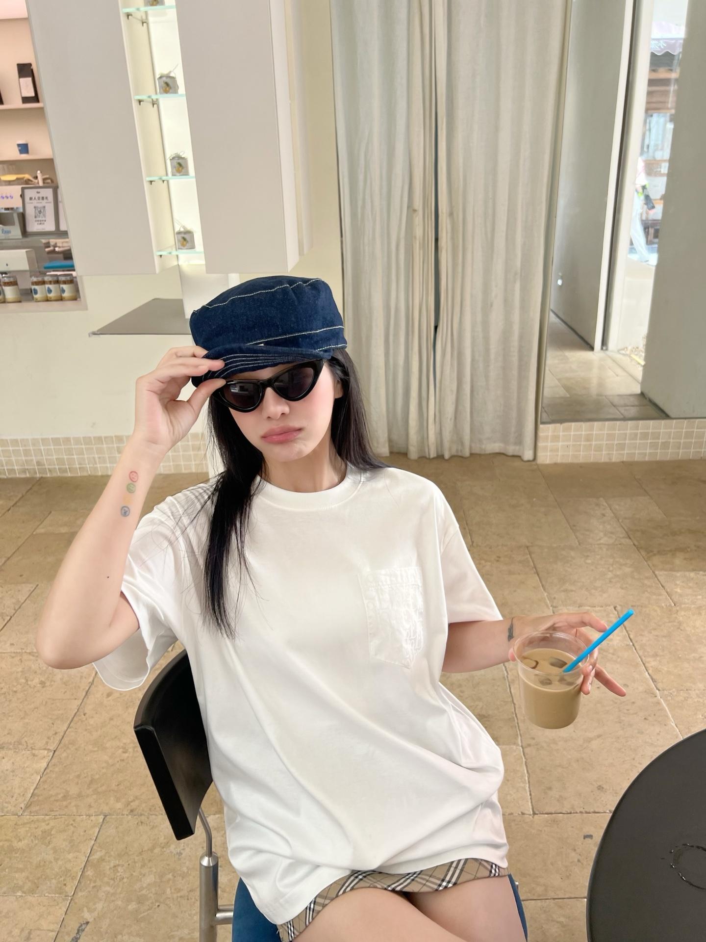 8817772878ff46ecdb019e0b6ee01aa2.jpg