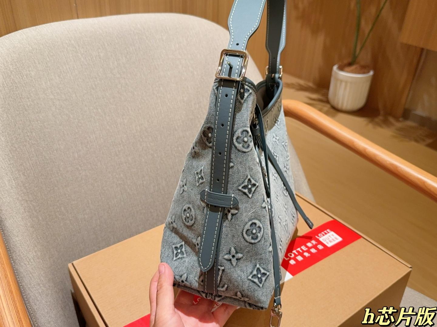 984ace3c93722dd6b386109491fb8486.jpg