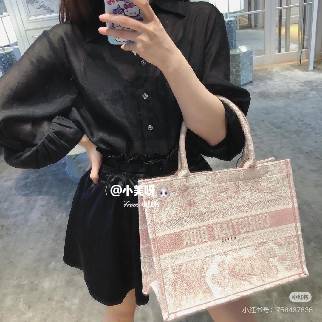 c0f976daf21b3d13449e7d9537d4f4a8.jpg