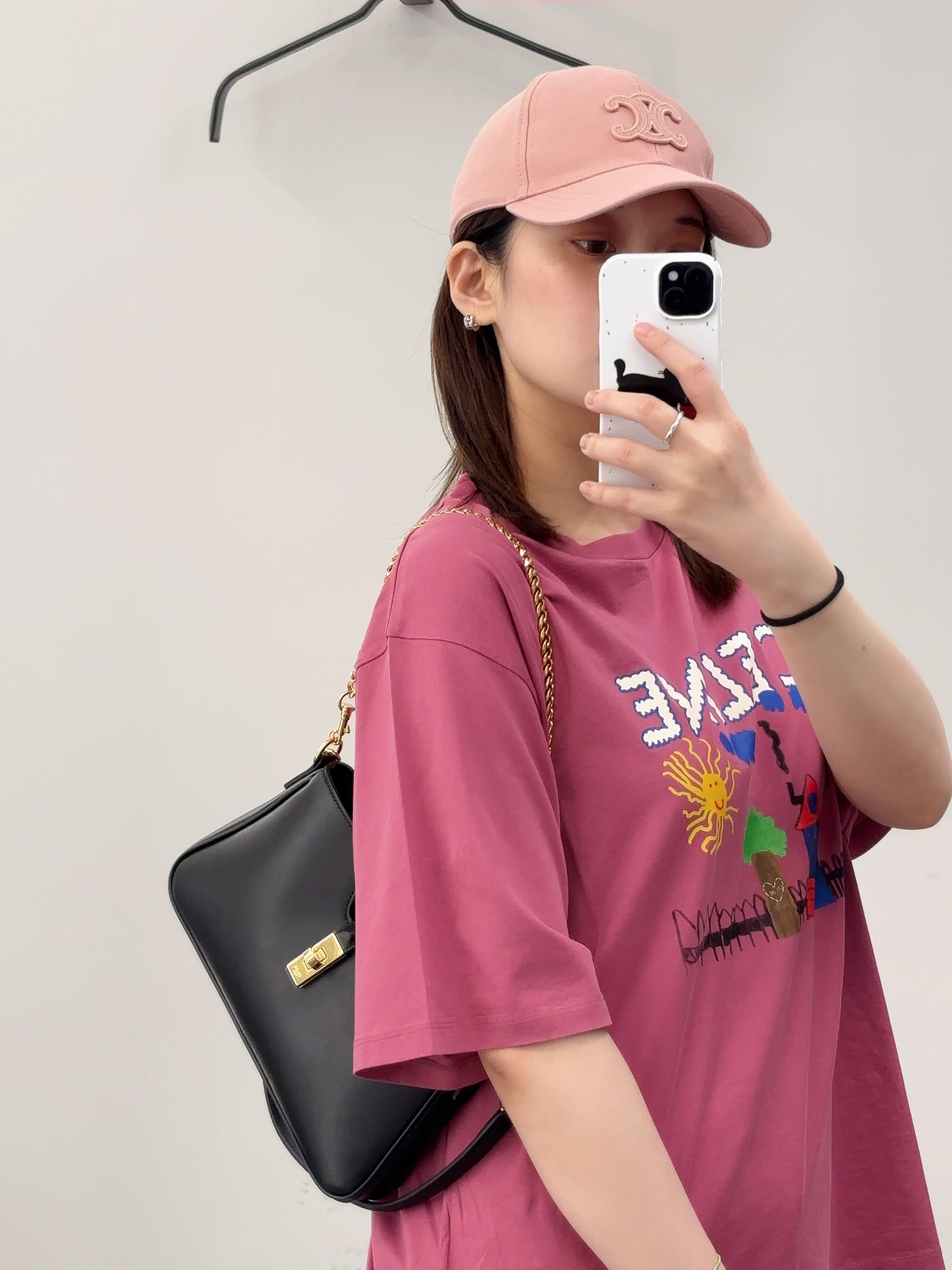 c8277576a2d7d16d258793435aff1f35.jpg
