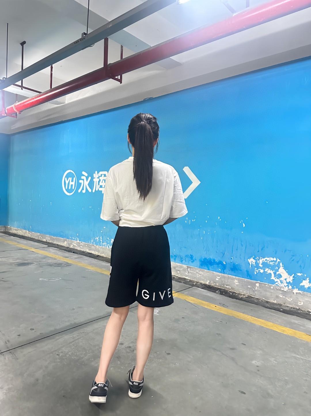cdd083be5c5944c747f5b090b0a4b5c8.jpg