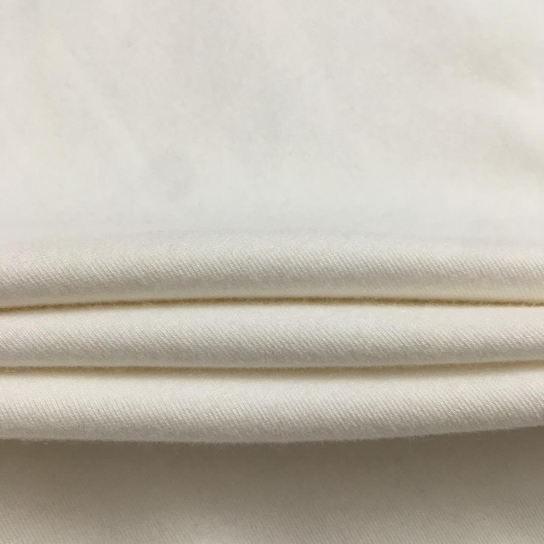 e5d714731a5e96f705c052336b555564.jpg