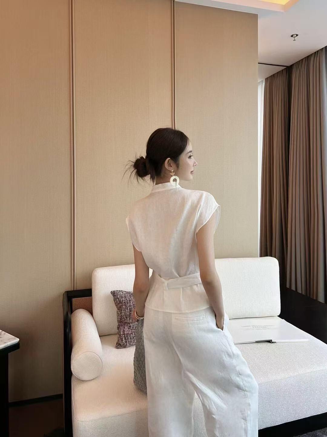 fd13068c4c05a5aecb939f07d2834b8e.jpg