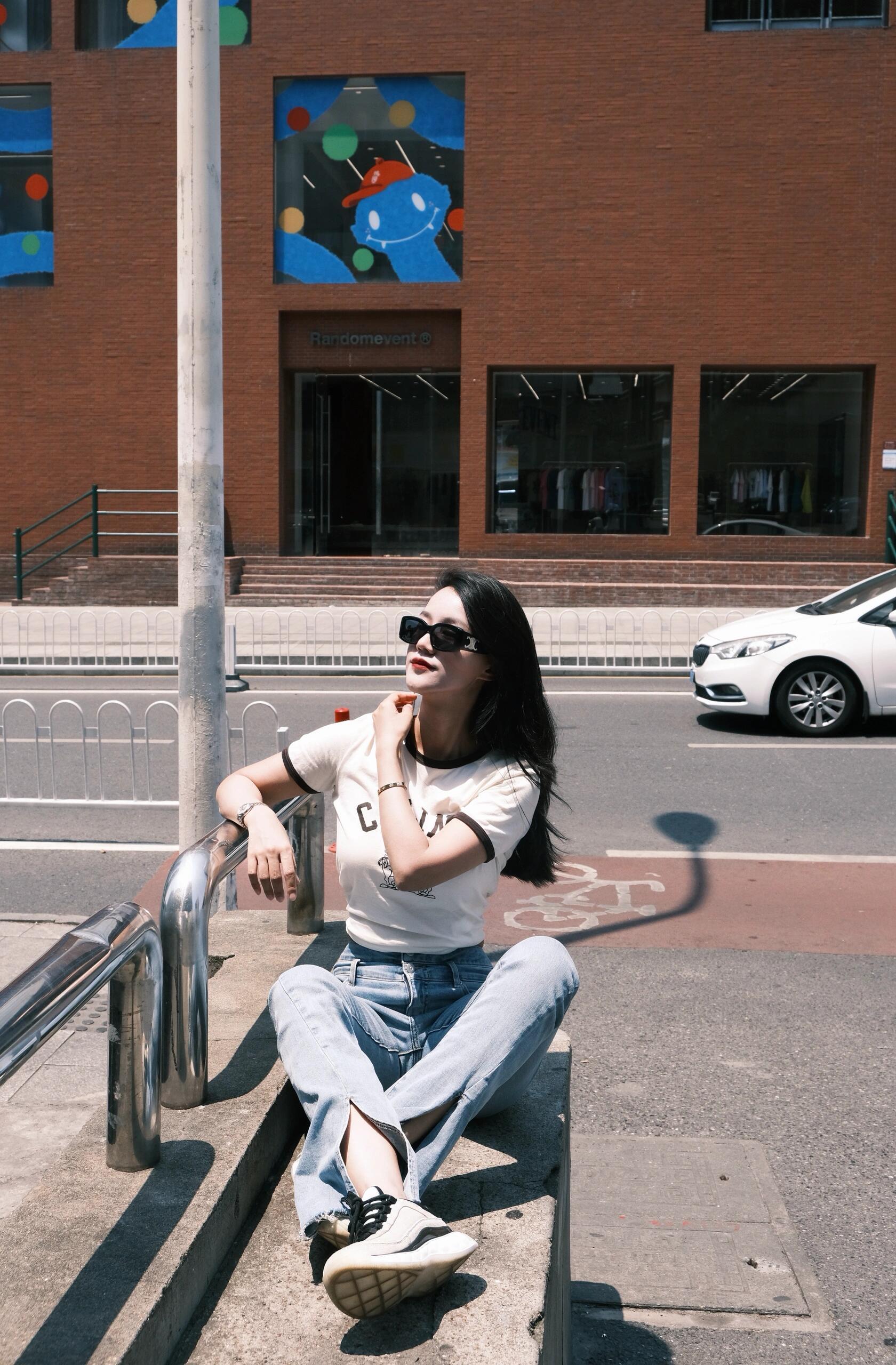 1a41dc3fff044d6b1502f387ad40f447.jpg