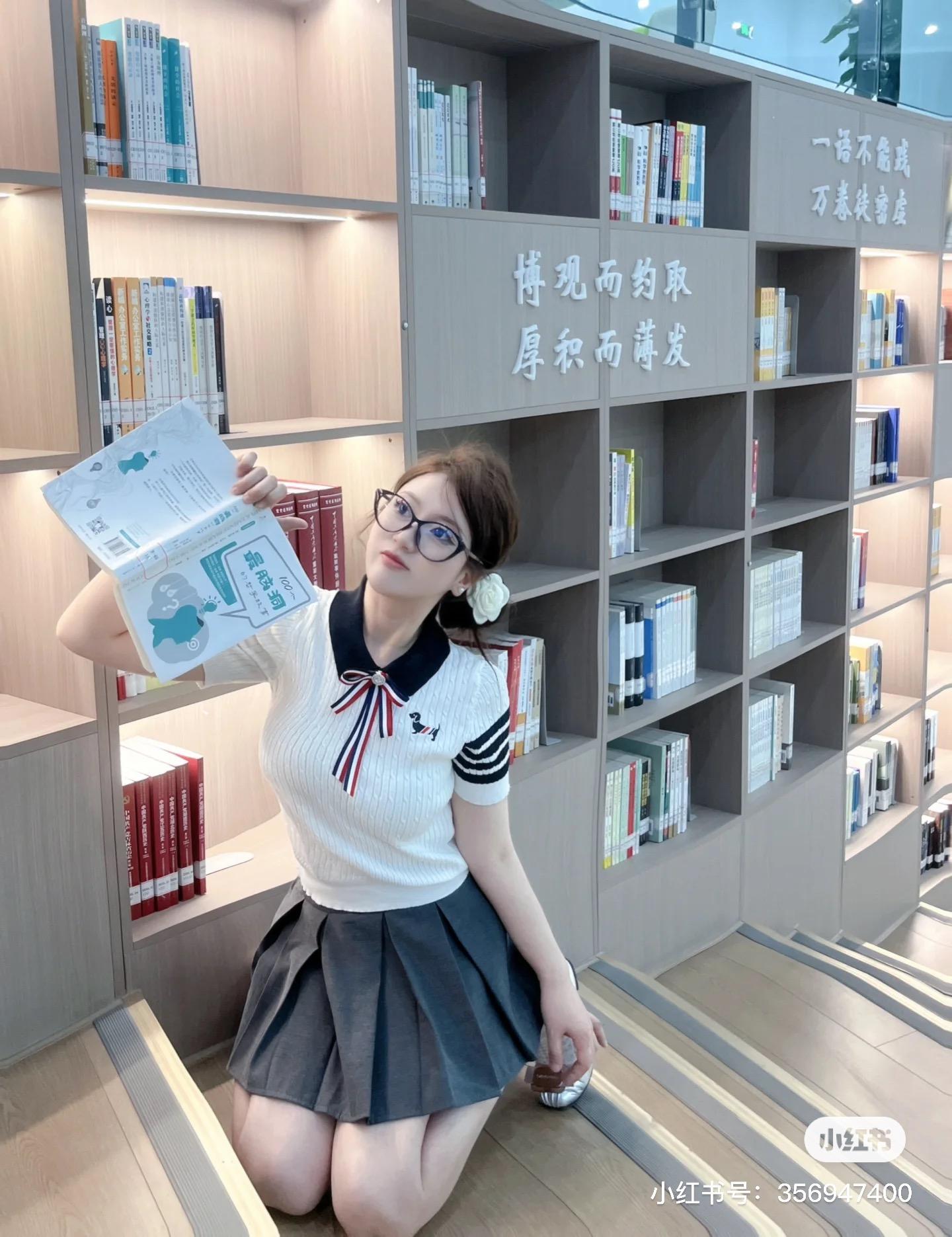 2b6c83fb58195e5cb17f3a06dbba917f.jpg
