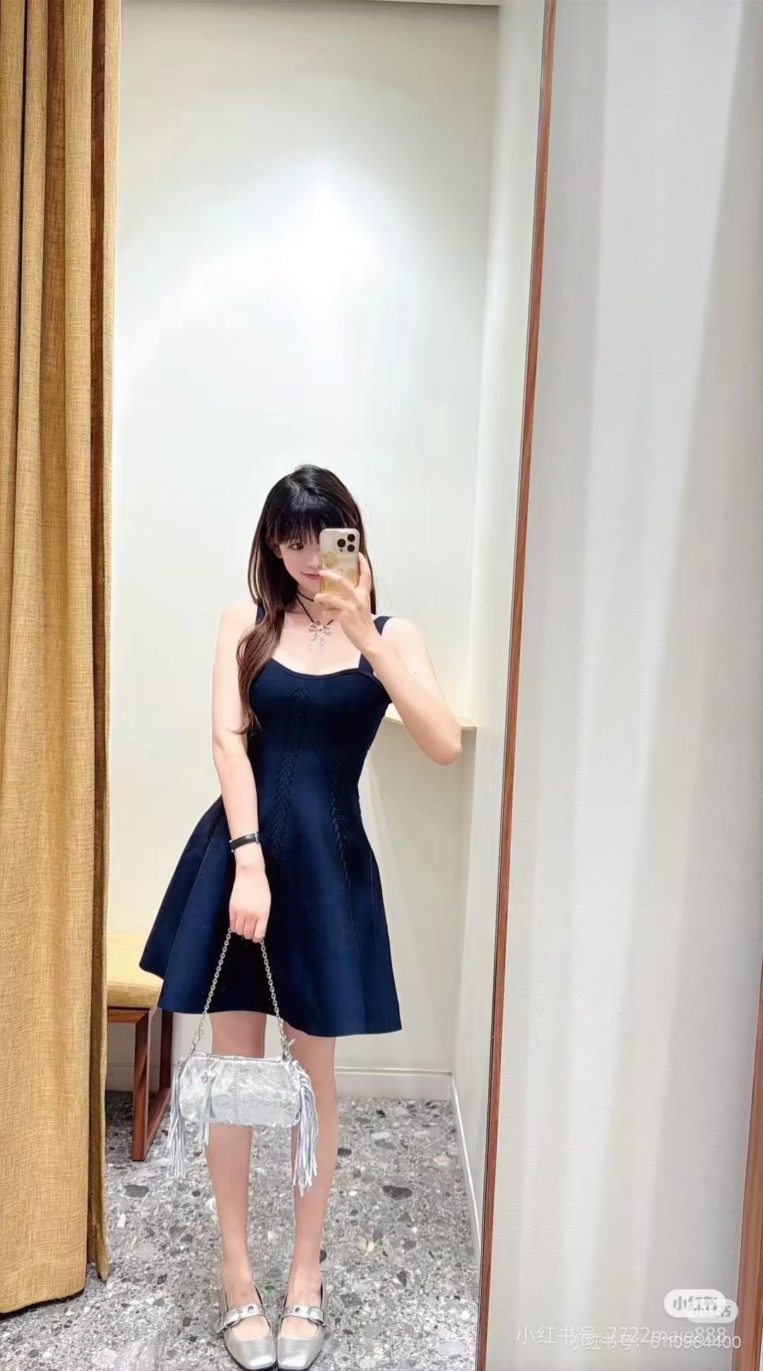 918af389a16af1ed2d5818878b8f7c2d.jpg