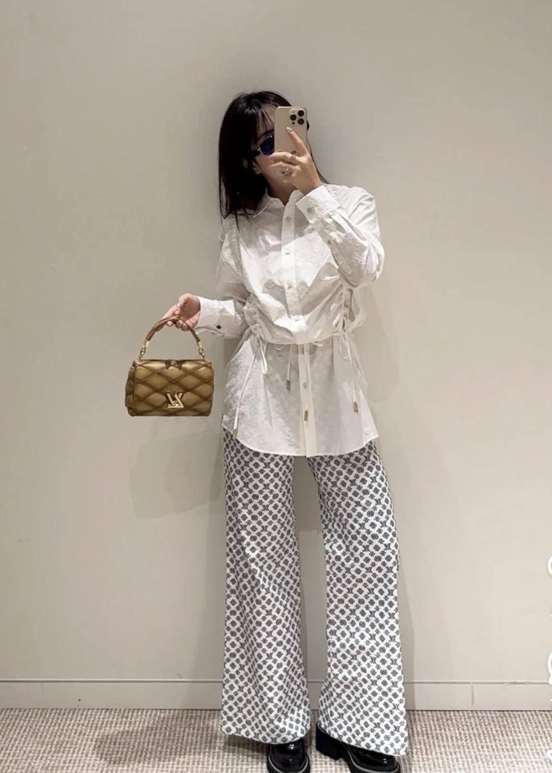9acd8a0b4906ddebfea167418db51360.jpg