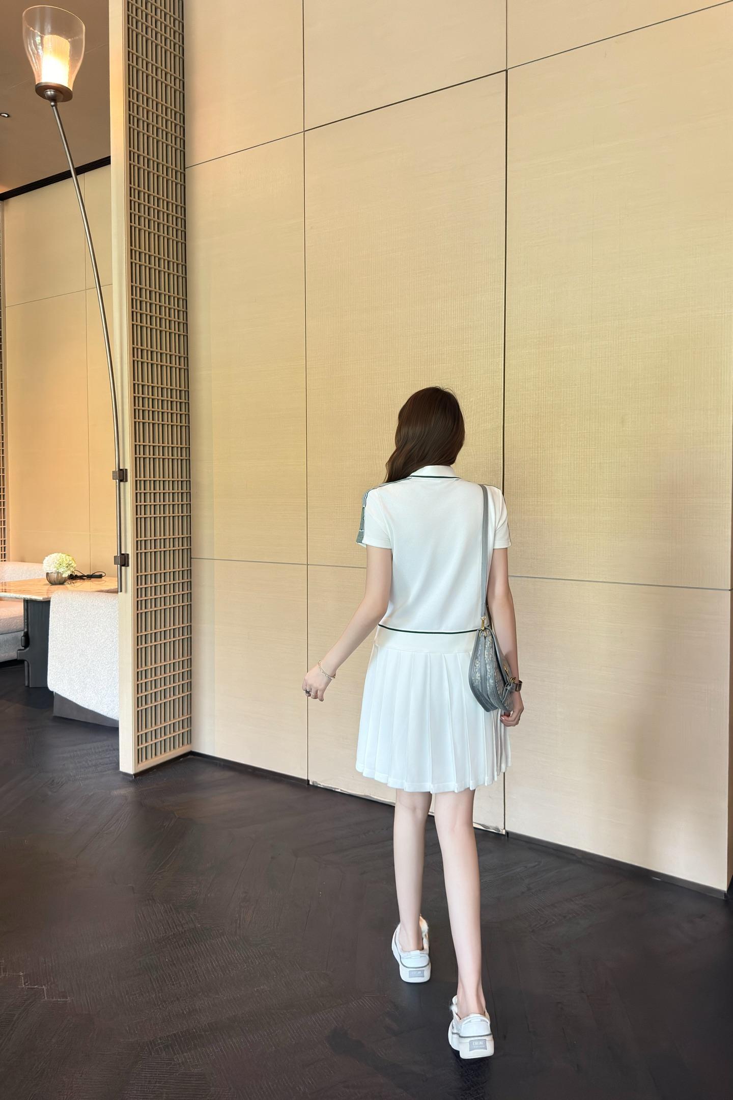 d295908b870db6fb080d5f33640790ad.jpg