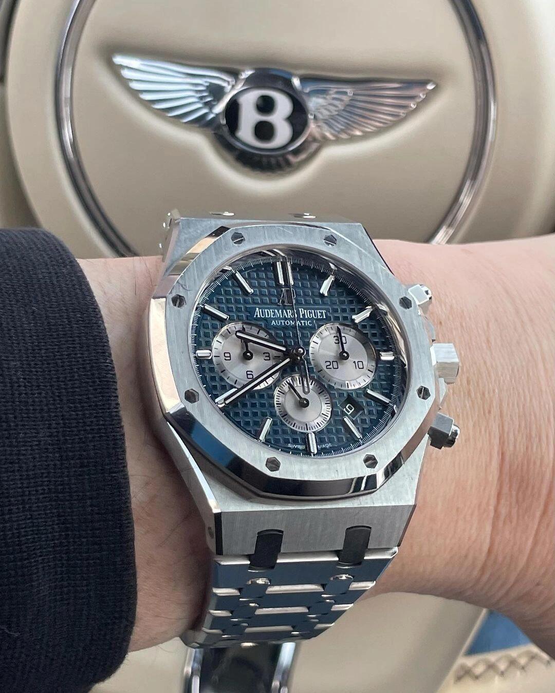 f594112fd6f8e4b61d7371f68928c4c6.jpg