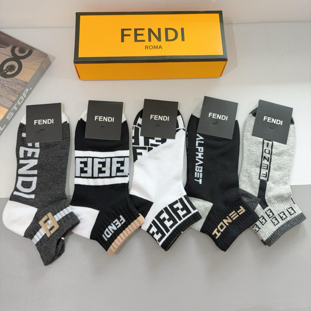 0f135d4b085e18d1d80a18e69d561fc4.jpg