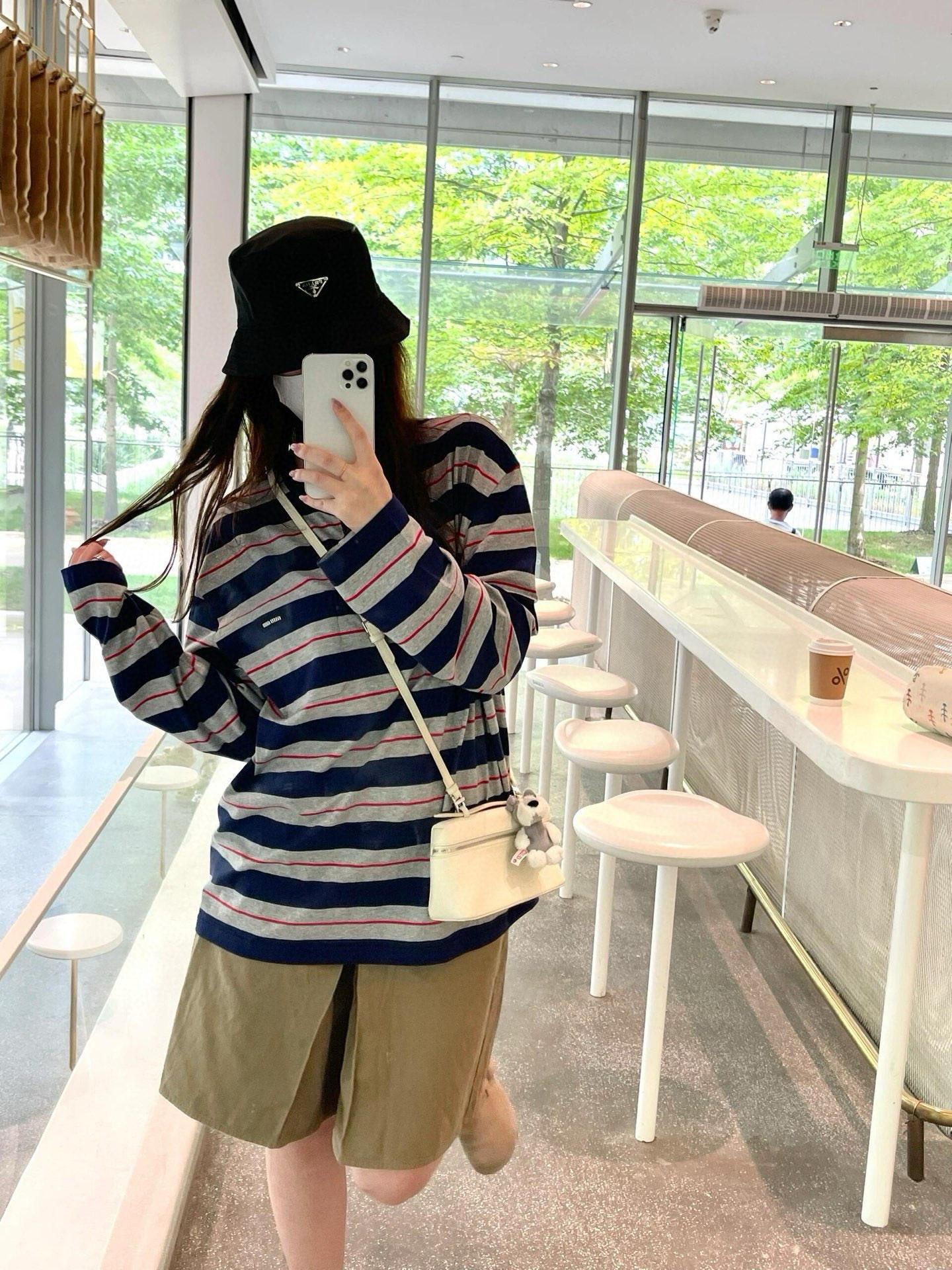 2d4b76d225aebe3504f9f2ec4ef155c8.jpg