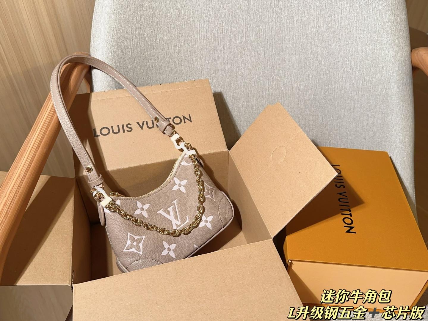 5ee926cd2900be3a55acd3ed513182c4.jpg
