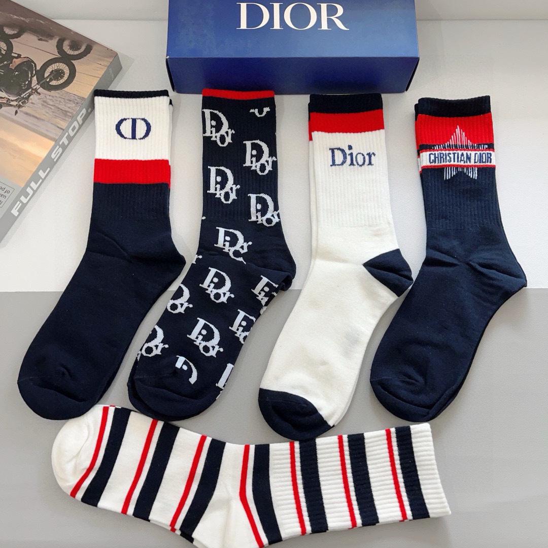7d08a7932072cbf6e49d756d3e745c64.jpg