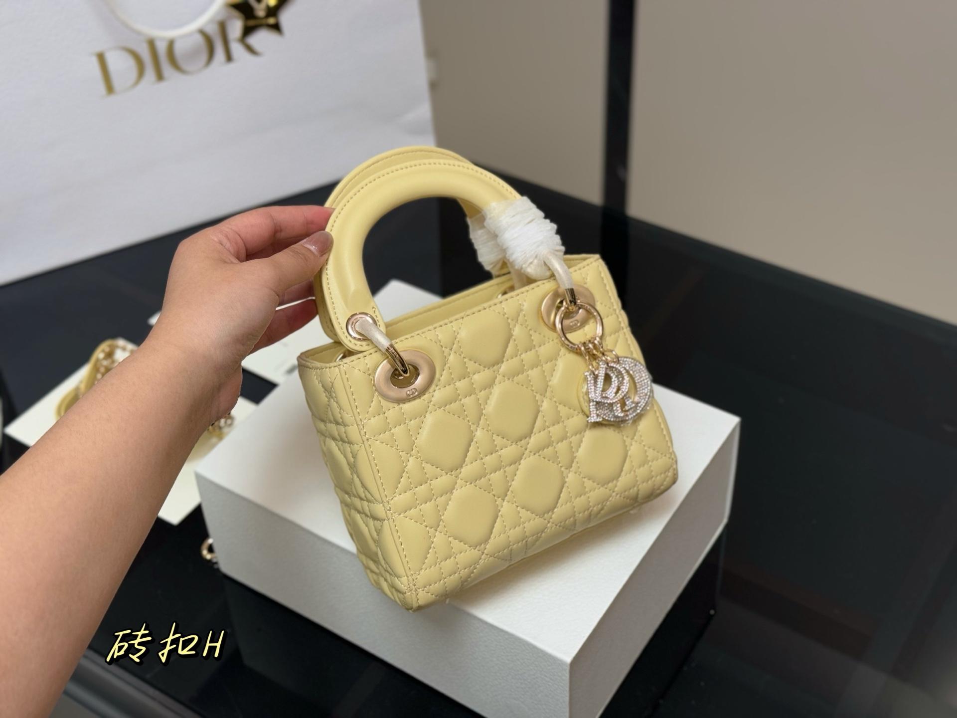 d69c27c5fed31eeee4c246896f08b734.jpg